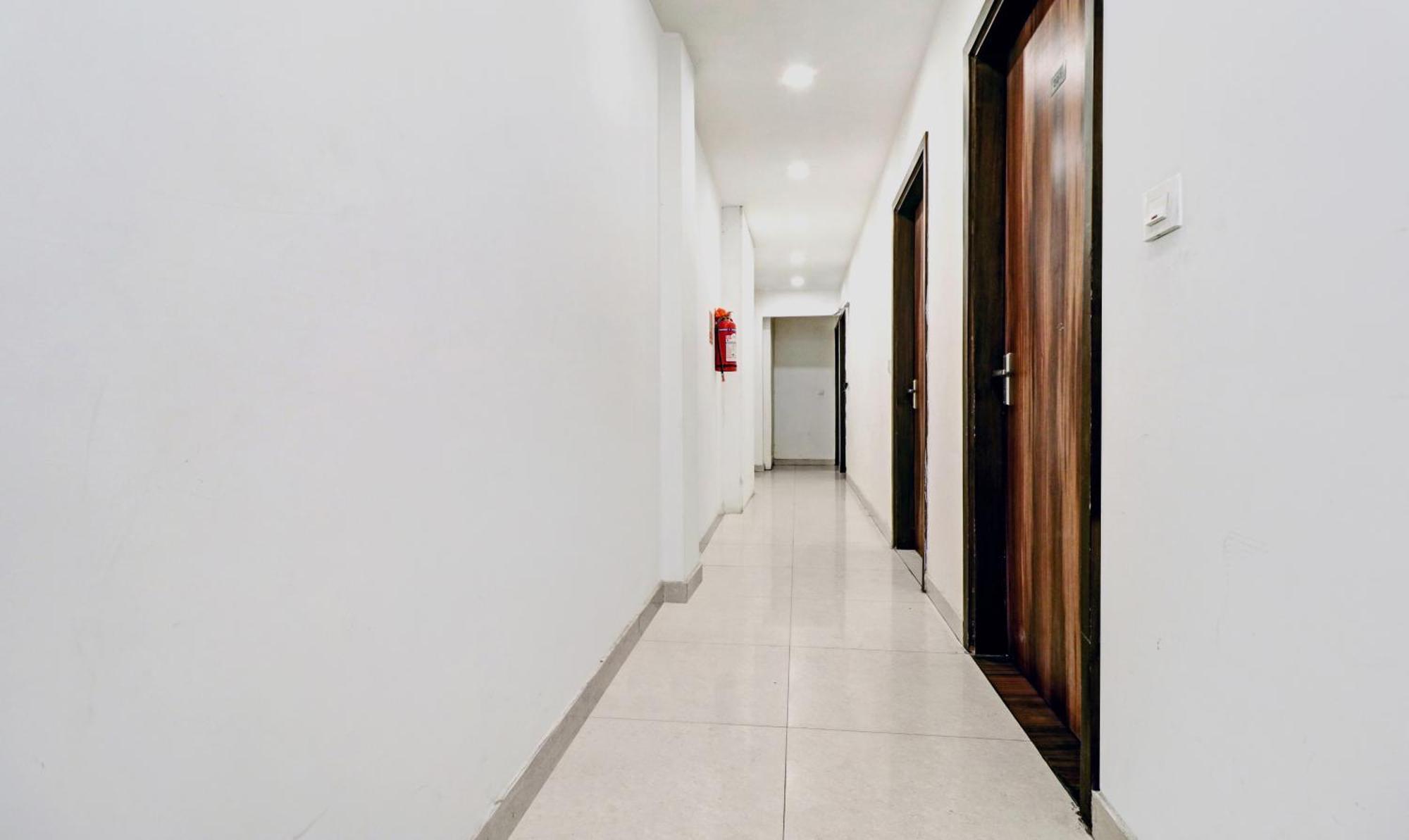 Itsy Hotels Unique - Near Railway Station Amritsar Esterno foto